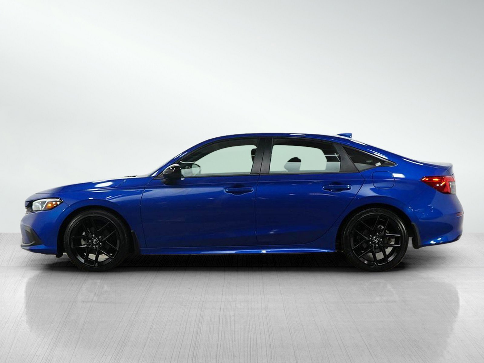 Used 2024 Honda Civic Sport with VIN 2HGFE2F53RH585161 for sale in Burnsville, Minnesota