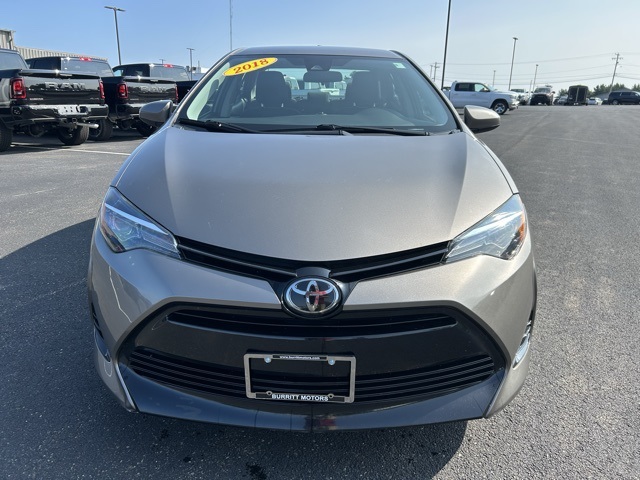 2018 Toyota Corolla L photo 2