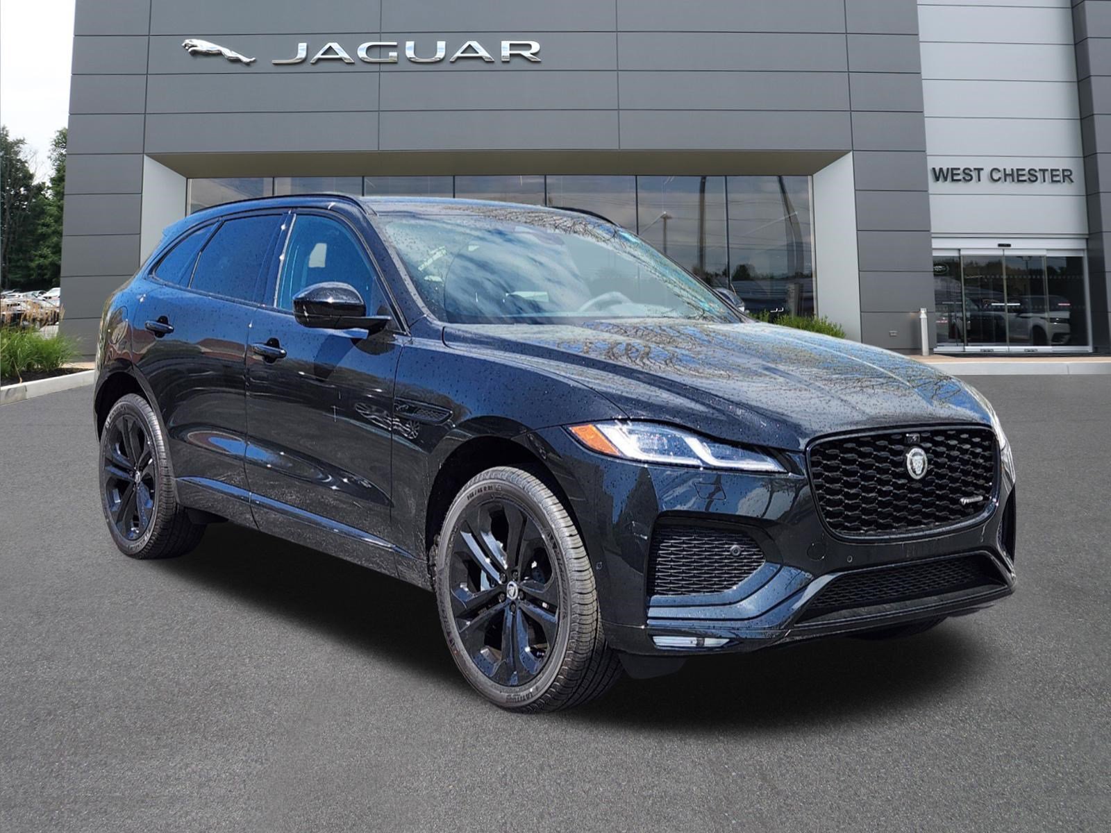 2025 Jaguar F-PACE P250 R-Dynamic S photo 2
