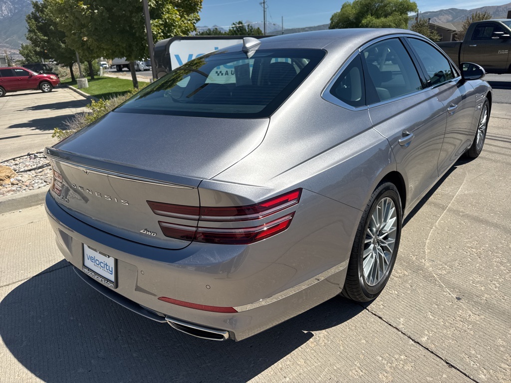 2024 Genesis G80 2.5T photo 7