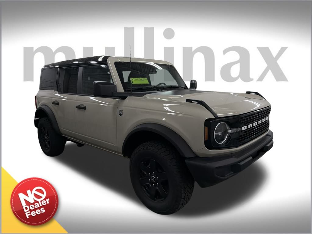 2025 Ford Bronco 4-Door Big Bend's photo