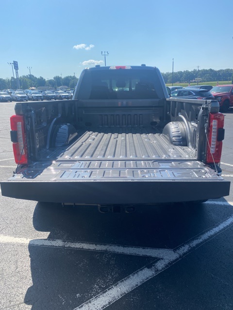 2025 Ford F-350 XL photo 9