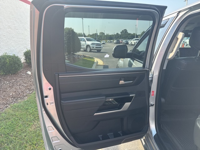 2023 Toyota Tundra Limited photo 15