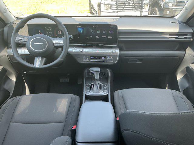 2026 Hyundai Kona SEL photo 3