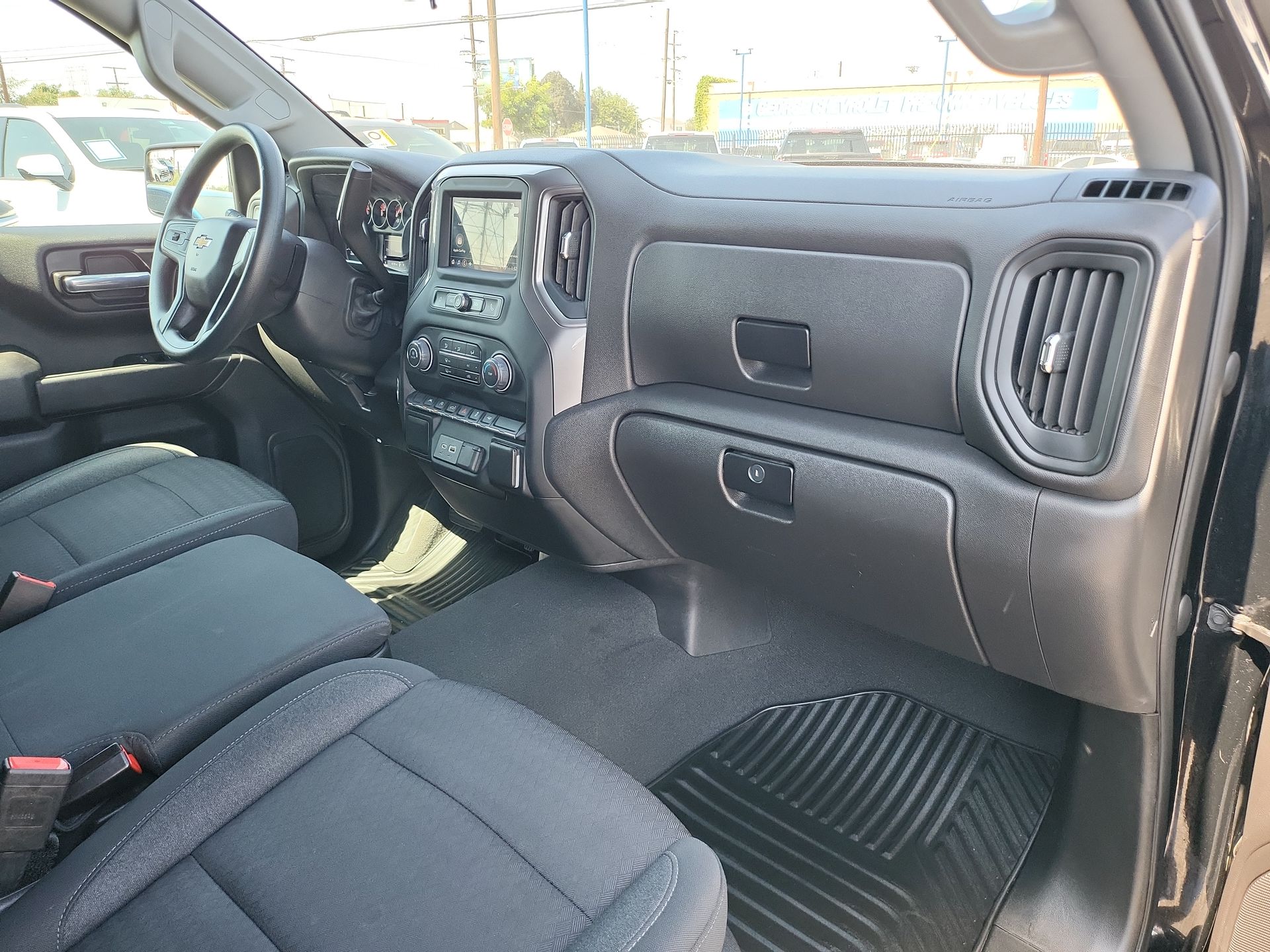 2023 Chevrolet Silverado 1500 Custom photo 20