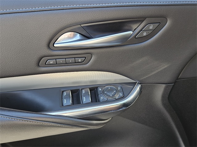 2023 Cadillac XT4 Premium Luxury photo 29
