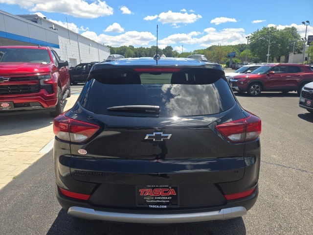 2023 Chevrolet Trailblazer LT photo 4
