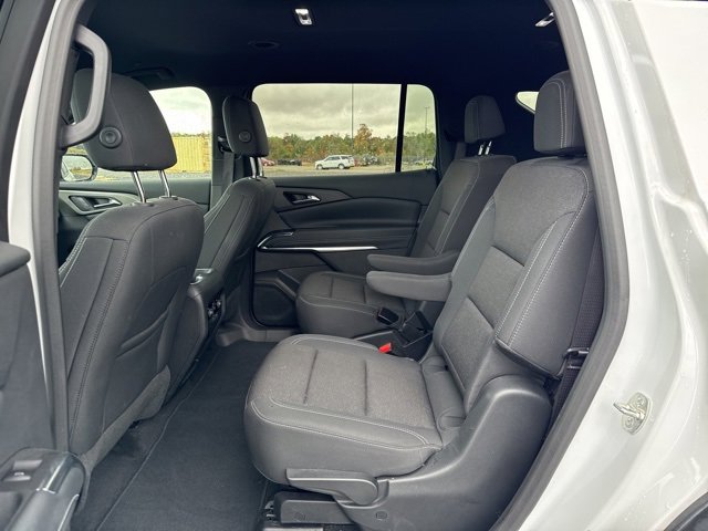 2025 Chevrolet Traverse photo 5