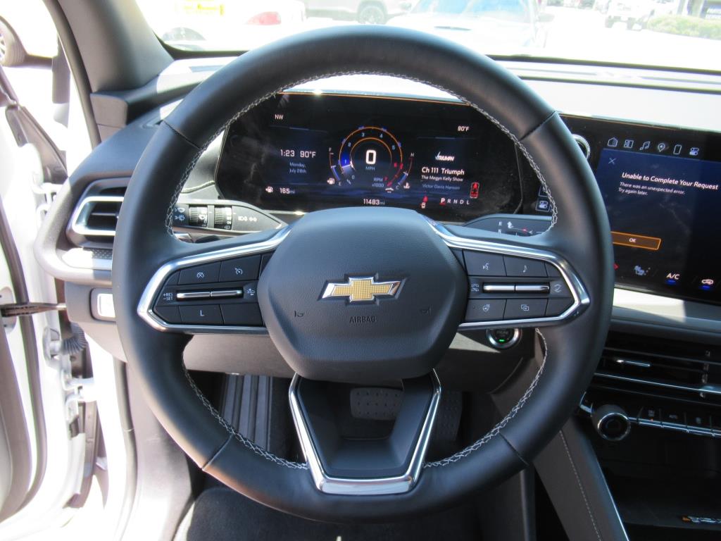 2025 Chevrolet Traverse photo 15