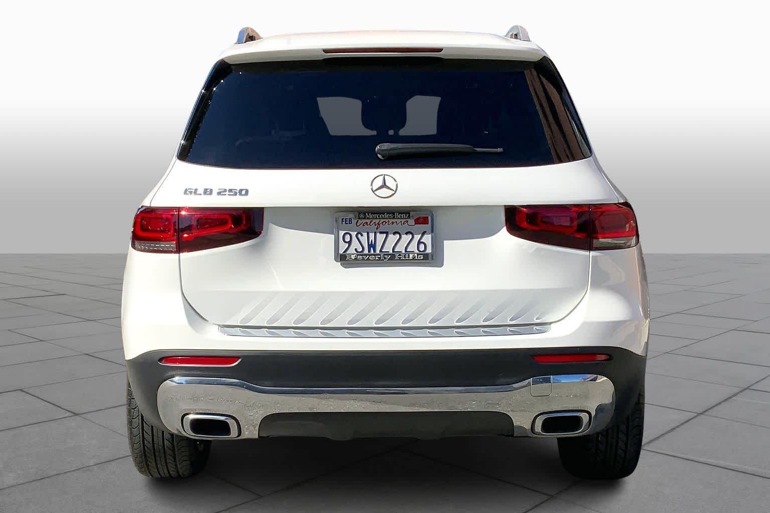 2020 Mercedes Benz GLB 250 photo 3