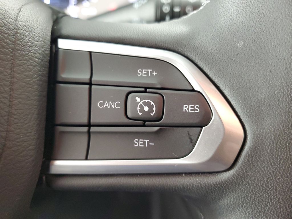 2025 Jeep Compass Latitude photo 19