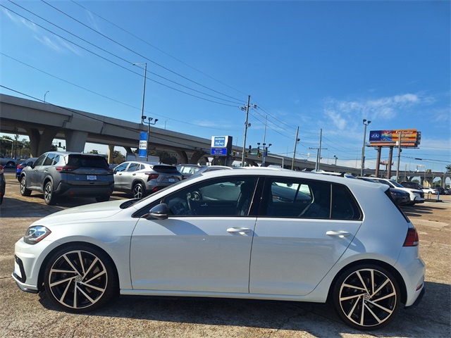 2019 Volkswagen Golf R 4Motion photo 2