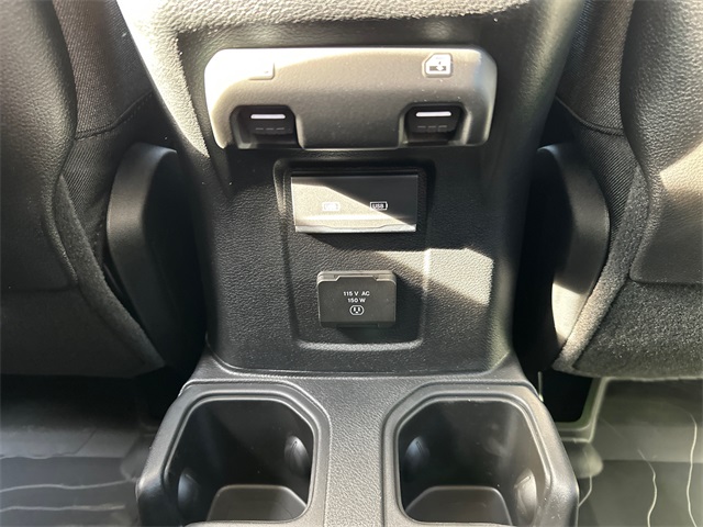 2025 Jeep Wrangler Rubicon photo 14