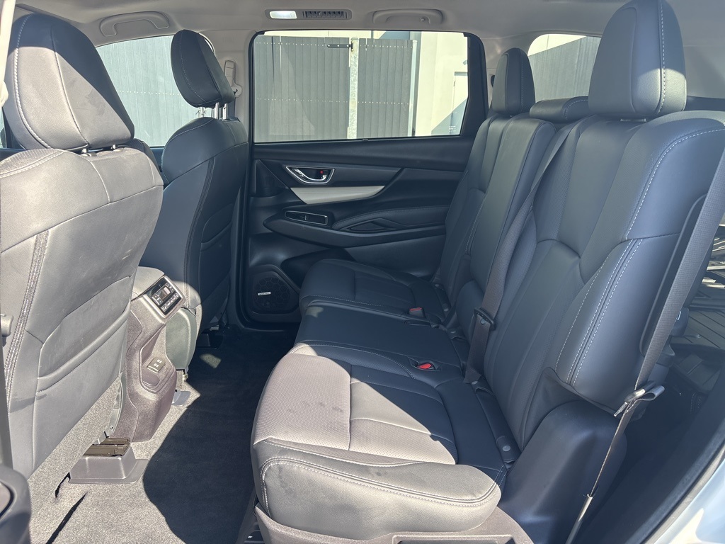 2022 Subaru Ascent Limited photo 12