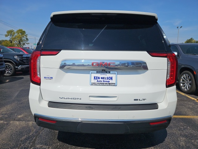 2023 Gmc Yukon XL SLT photo 3