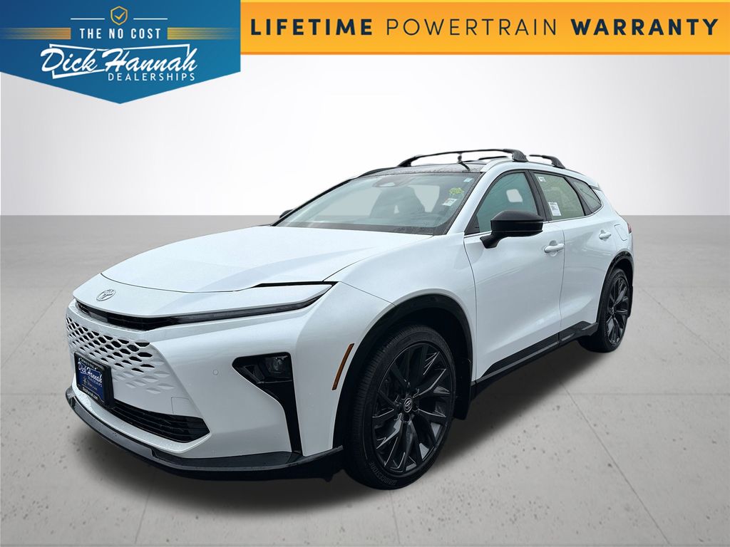 2025 Toyota Crown Signia Limited's photo