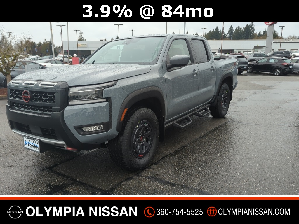 2025 Nissan Frontier Crew Cab PRO-4X photo 3