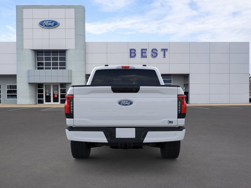 2025 Ford F-150 Lightning XLT photo 4