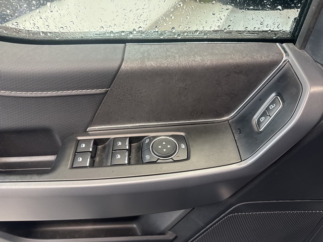 2025 Ford F-150 XLT photo 15