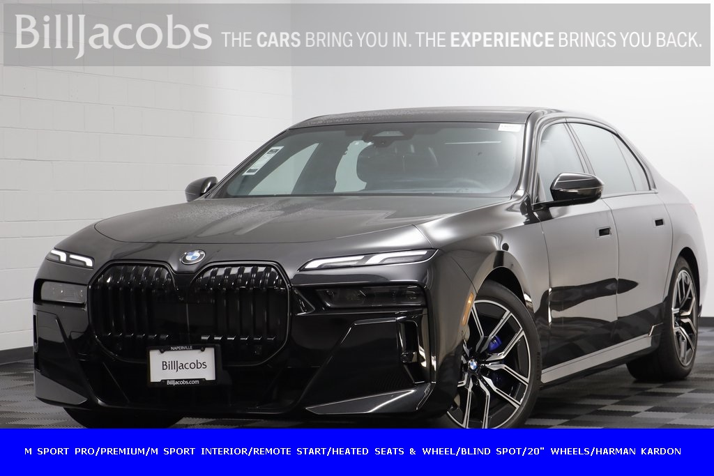 2025 BMW 7 Series 740i's photo
