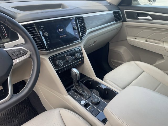 2023 Volkswagen Atlas V6 SE Technology photo 25