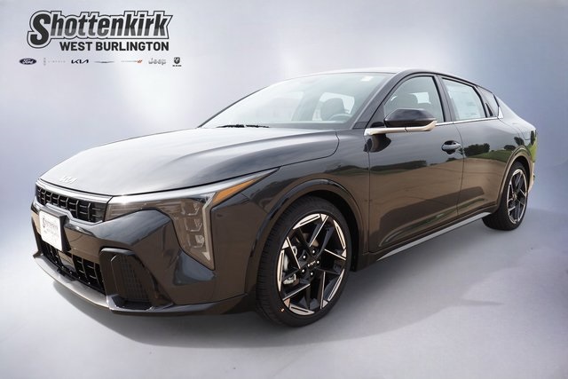 2025 Kia K4 GT-Line's photo