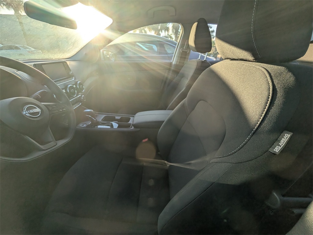 2025 Nissan Sentra S photo 5