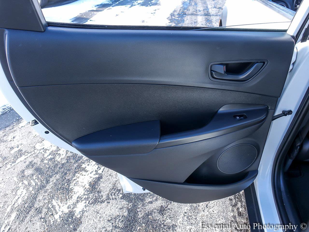 2023 HYUNDAI KONA - Image 17