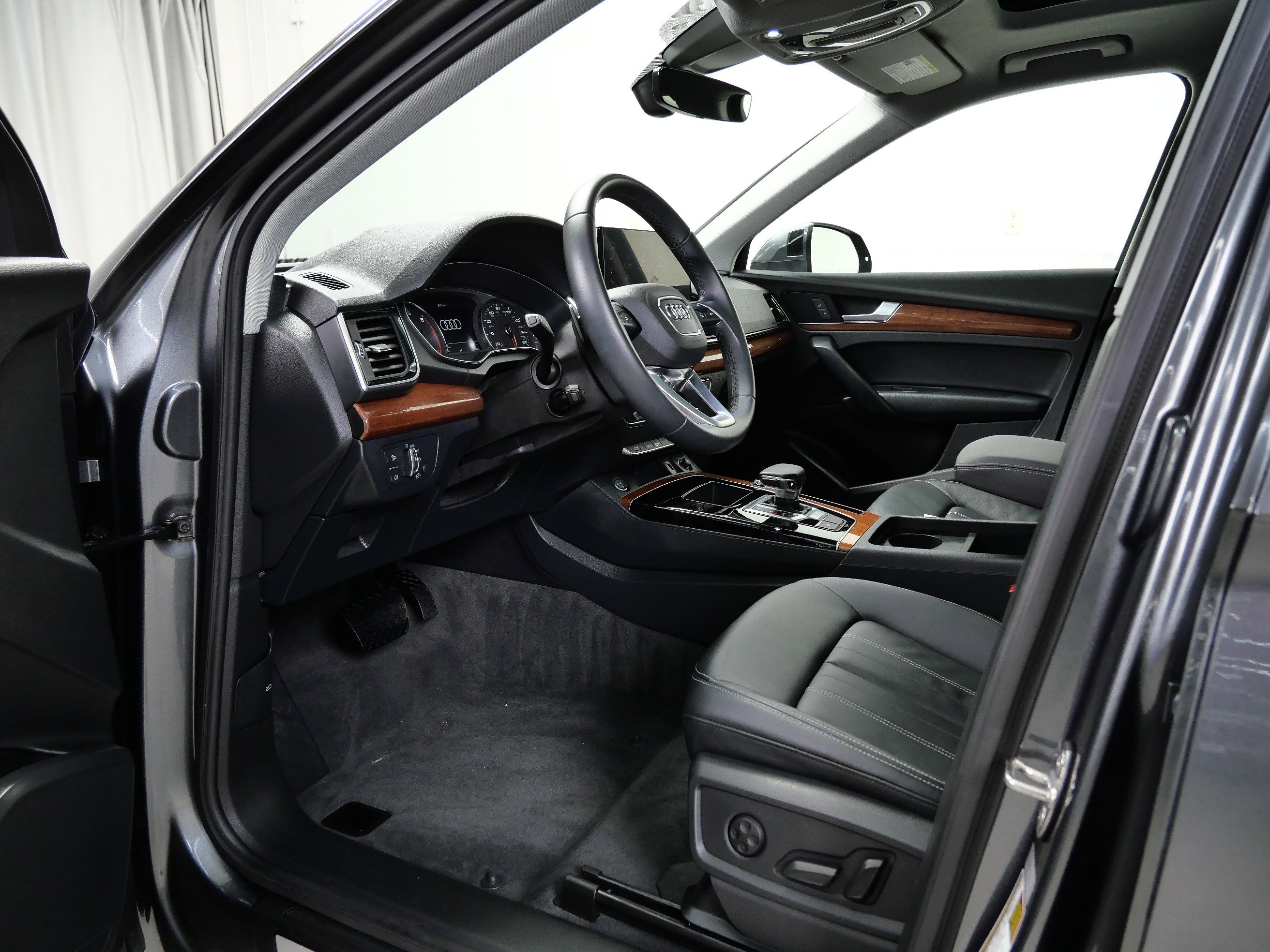 2023 Audi Q5 S line Premium photo 13
