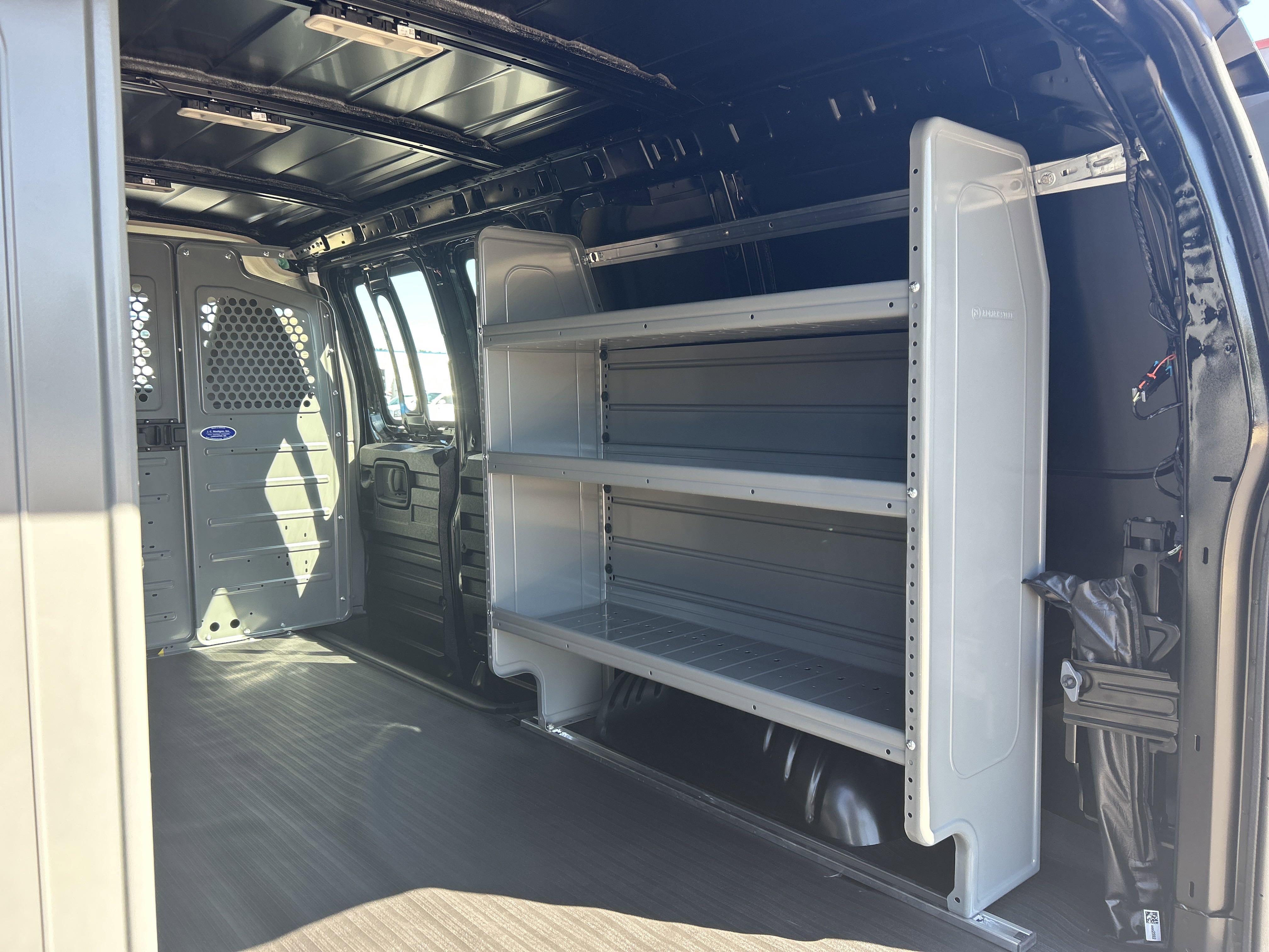 2025 Chevrolet Express Cargo 2500 photo 2