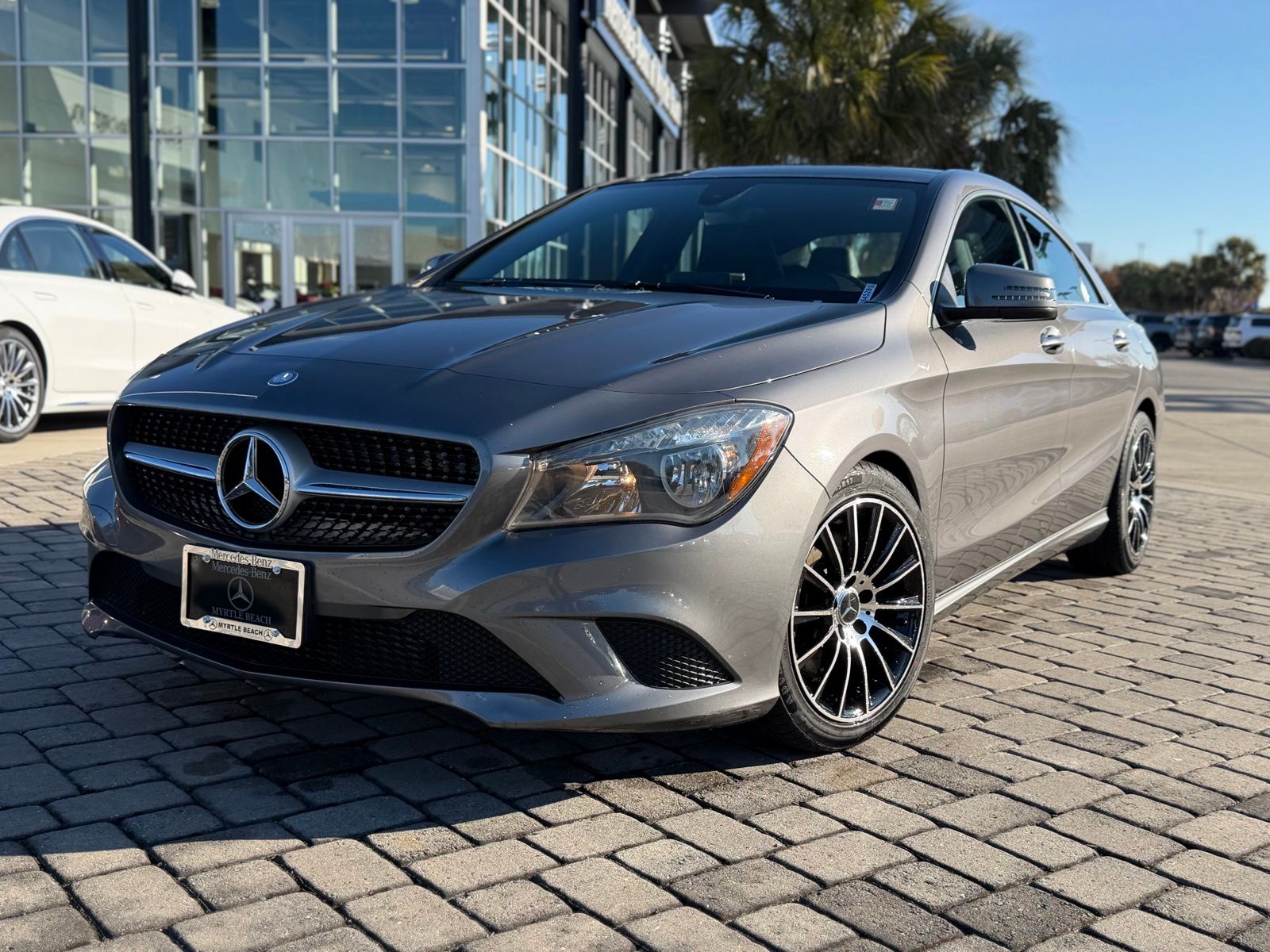 2016 Mercedes-Benz CLA-Class CLA250's photo