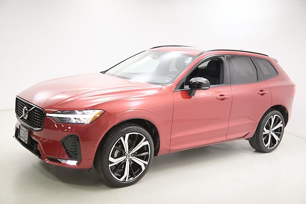 2023 VOLVO XC60 - Image 5