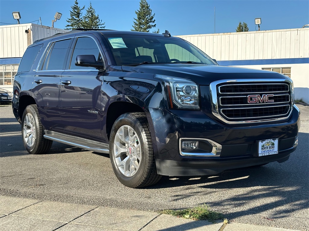 2019 Gmc Yukon SLT photo 3