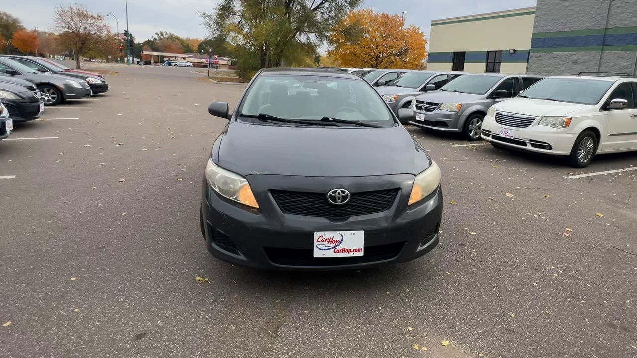 2010 Toyota Corolla LE photo 3