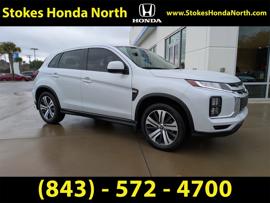 2024 Mitsubishi Outlander Sport ES's photo