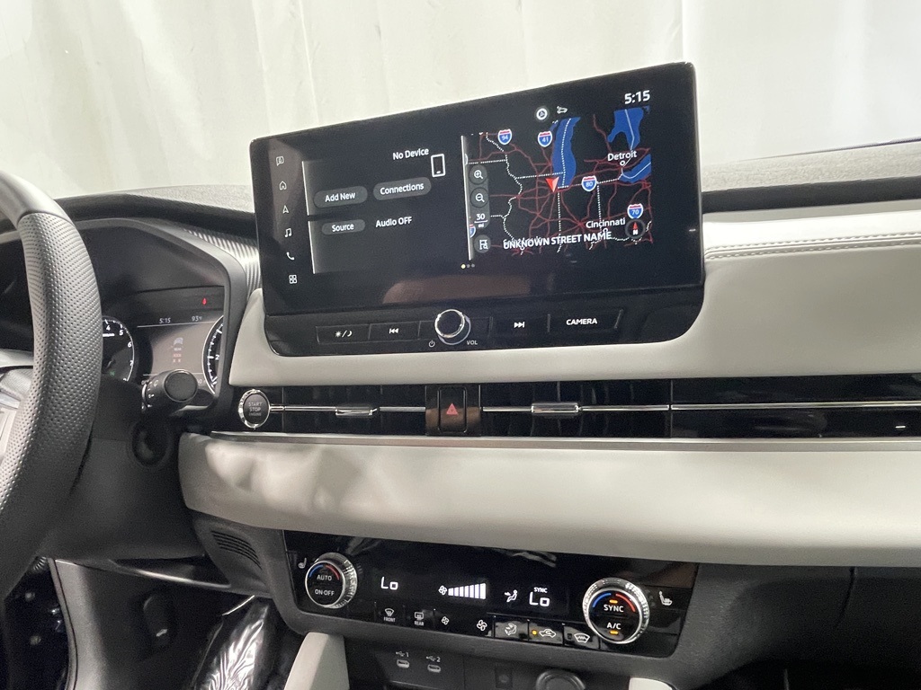 2025 Mitsubishi Outlander SE photo 14