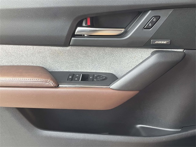 2022 Mazda MX-30 Premium Plus photo 19