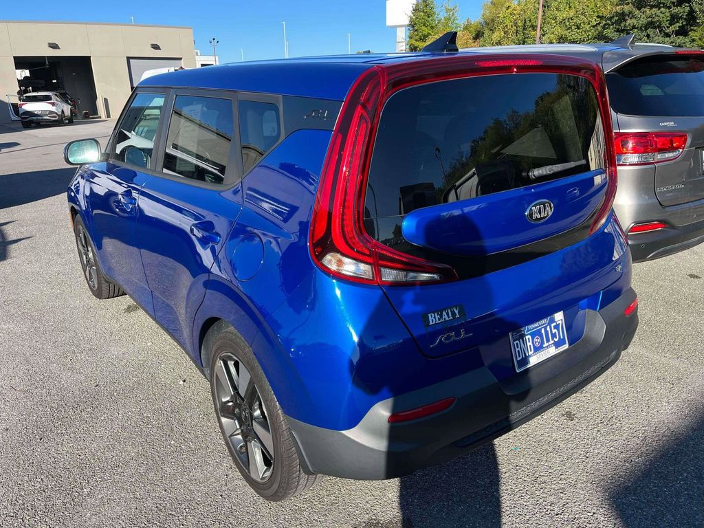 2020 Kia Soul EX photo 3