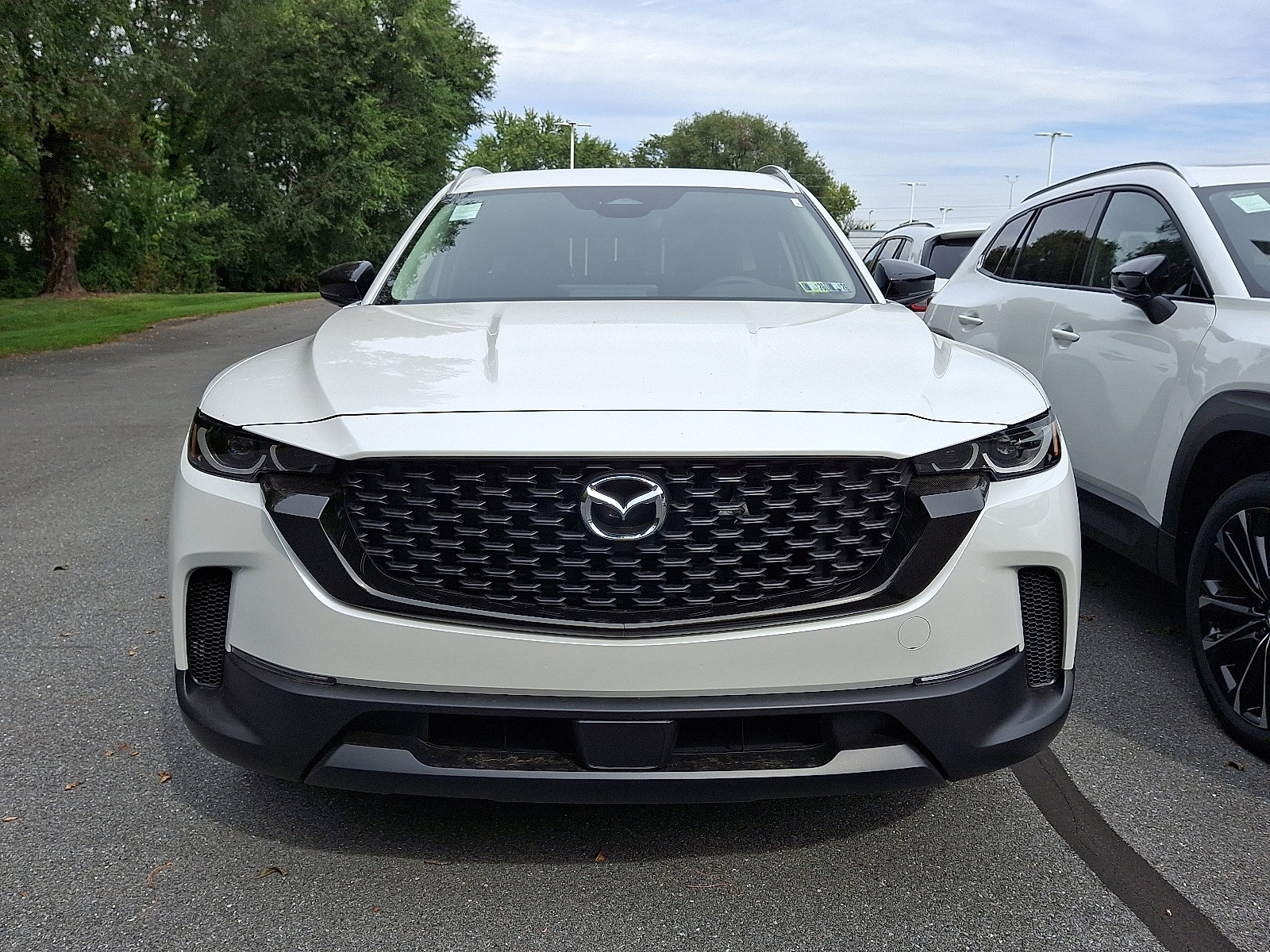 2025 Mazda CX-50 2.5 Select photo 2