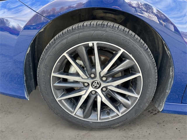 2024 Toyota Camry XLE photo 13