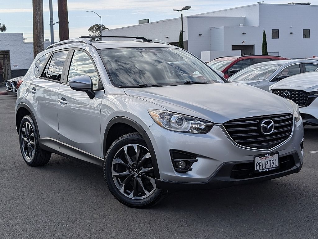 2016 Mazda CX-5 Grand Touring photo 2