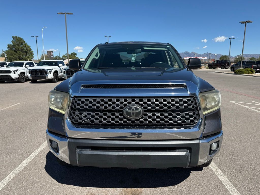 2018 Toyota Tundra SR5 photo 9