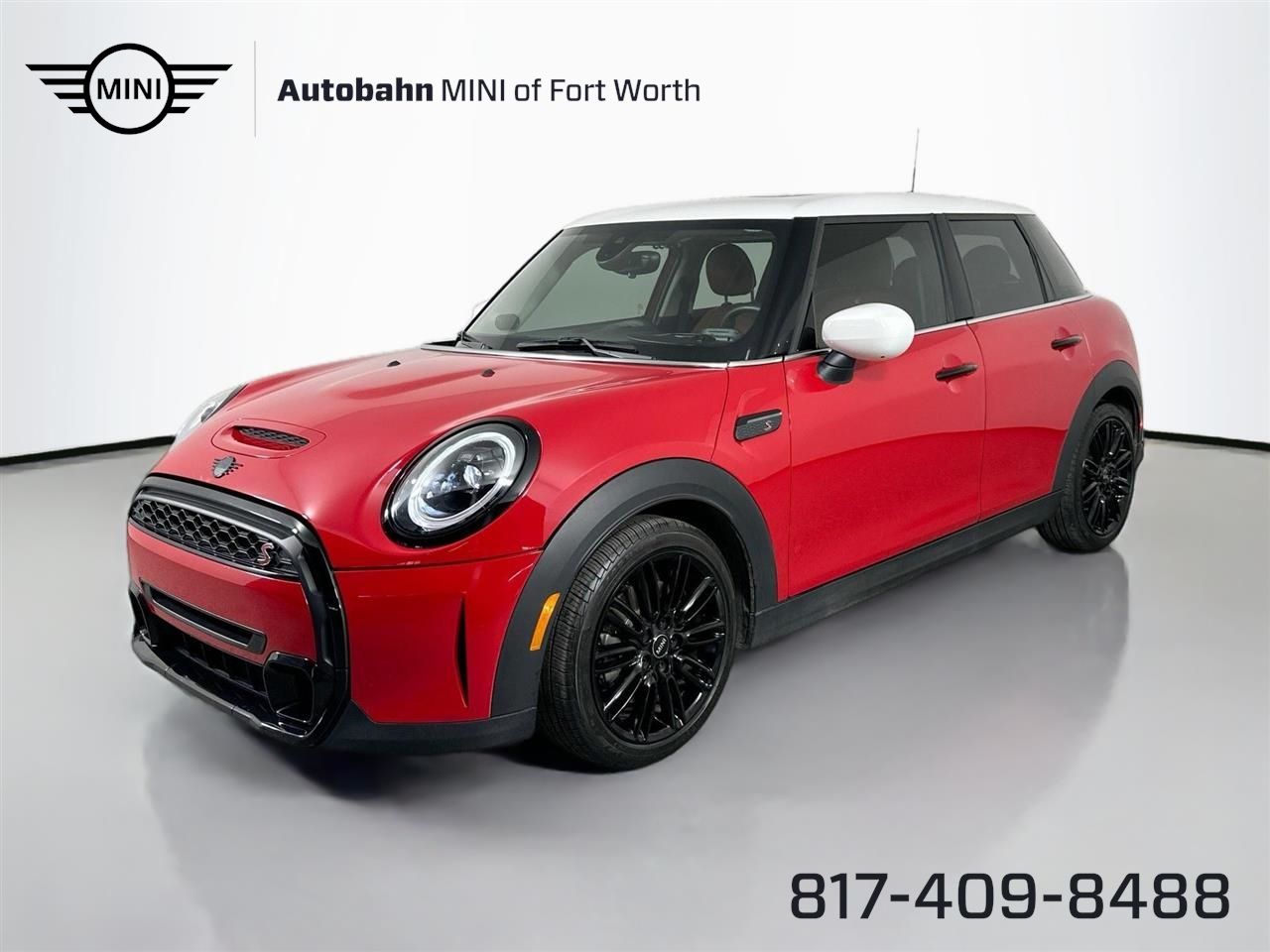 2023 MINI Hardtop 4 Door S's photo