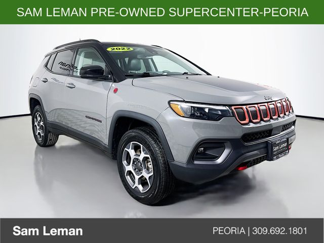 2022 Jeep Compass Trailhawk's photo