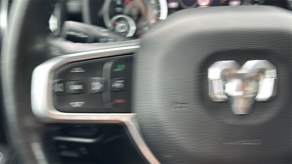 2021 Ram 1500 Laramie photo 25