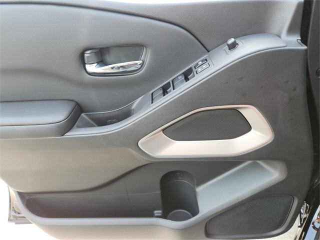 2025 Nissan Murano SL photo 18
