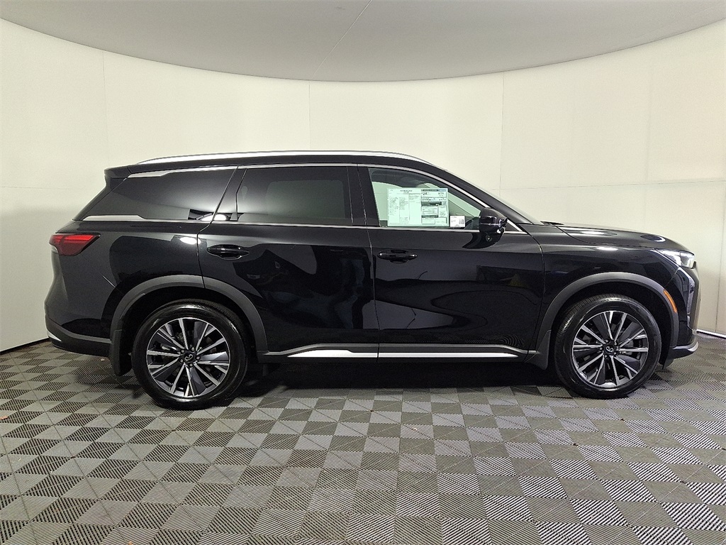 2026 Infiniti QX60 Luxe AWD photo 2