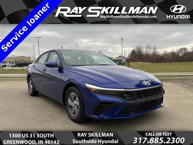 2025 Hyundai Elantra SE's photo