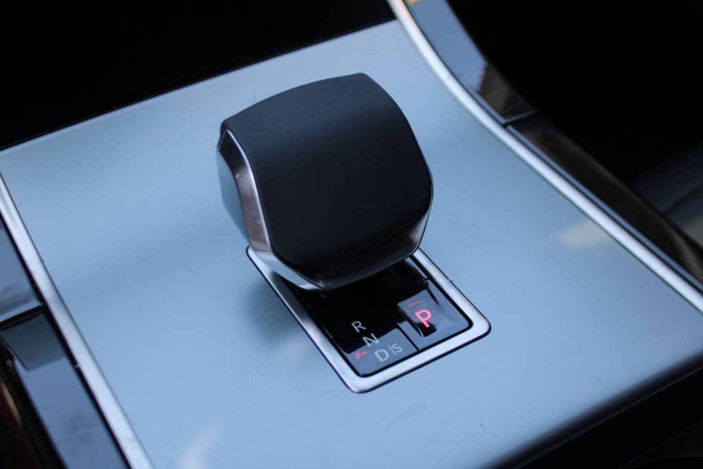 2024 Land Rover Range Rover Evoque S photo 21