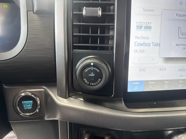 2025 Ford F-150 XLT photo 31